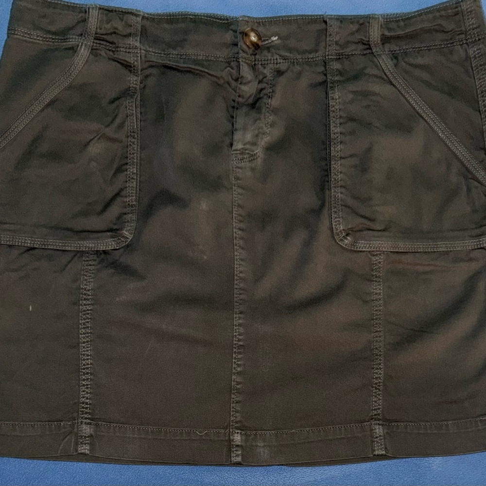 Classic olive green skort